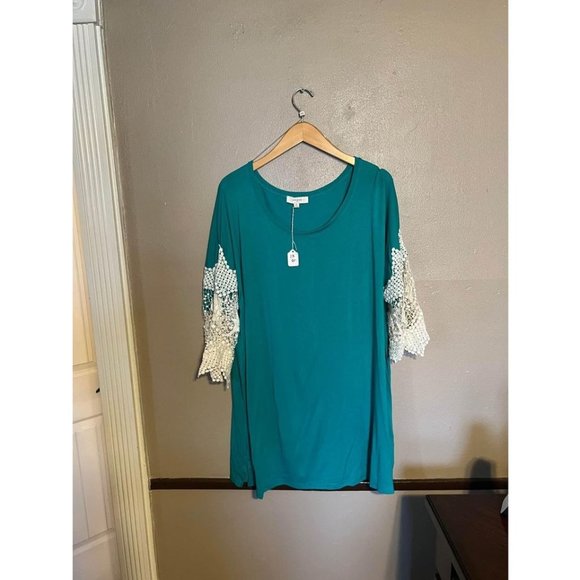 Umgee Full Size Half-Zip Short Sleeve Top Plus Size